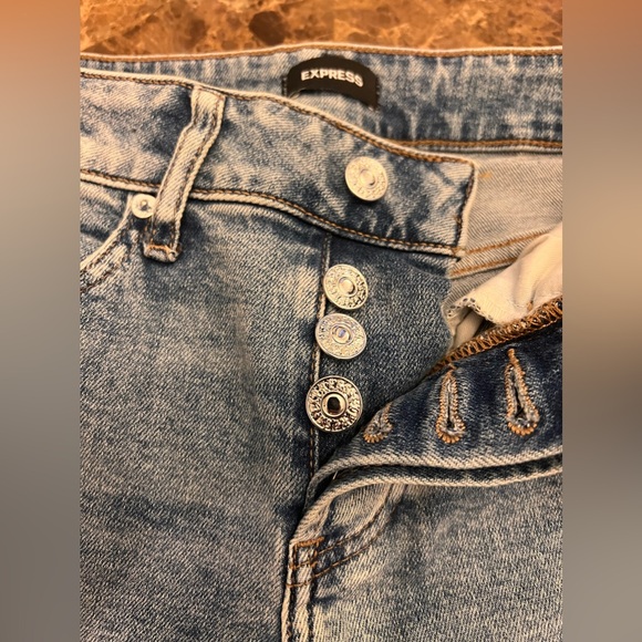 Express “Boyfriend” mid rise jeans 00 Petite - Picture 15 of 16
